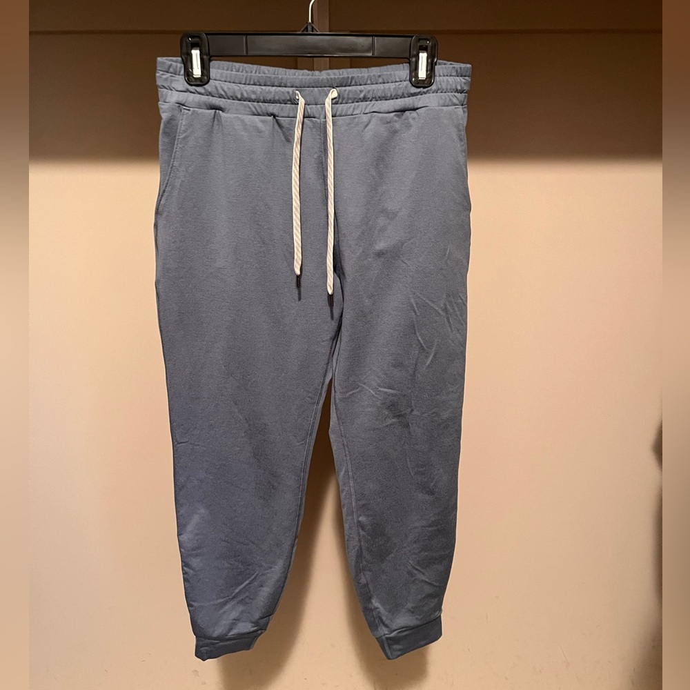 Vuori Women's Heather Blue Halo Joggers - Picture 4 of 8